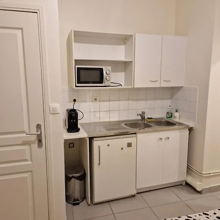 Studio Pour 2 Voyageurs * Saint-Denis (Seine-Saint-Denis)